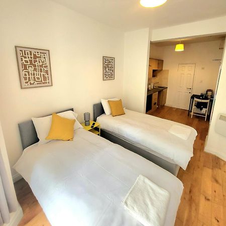 London En-Suite Double Rooms - Leytonstone E11 Экстерьер фото
