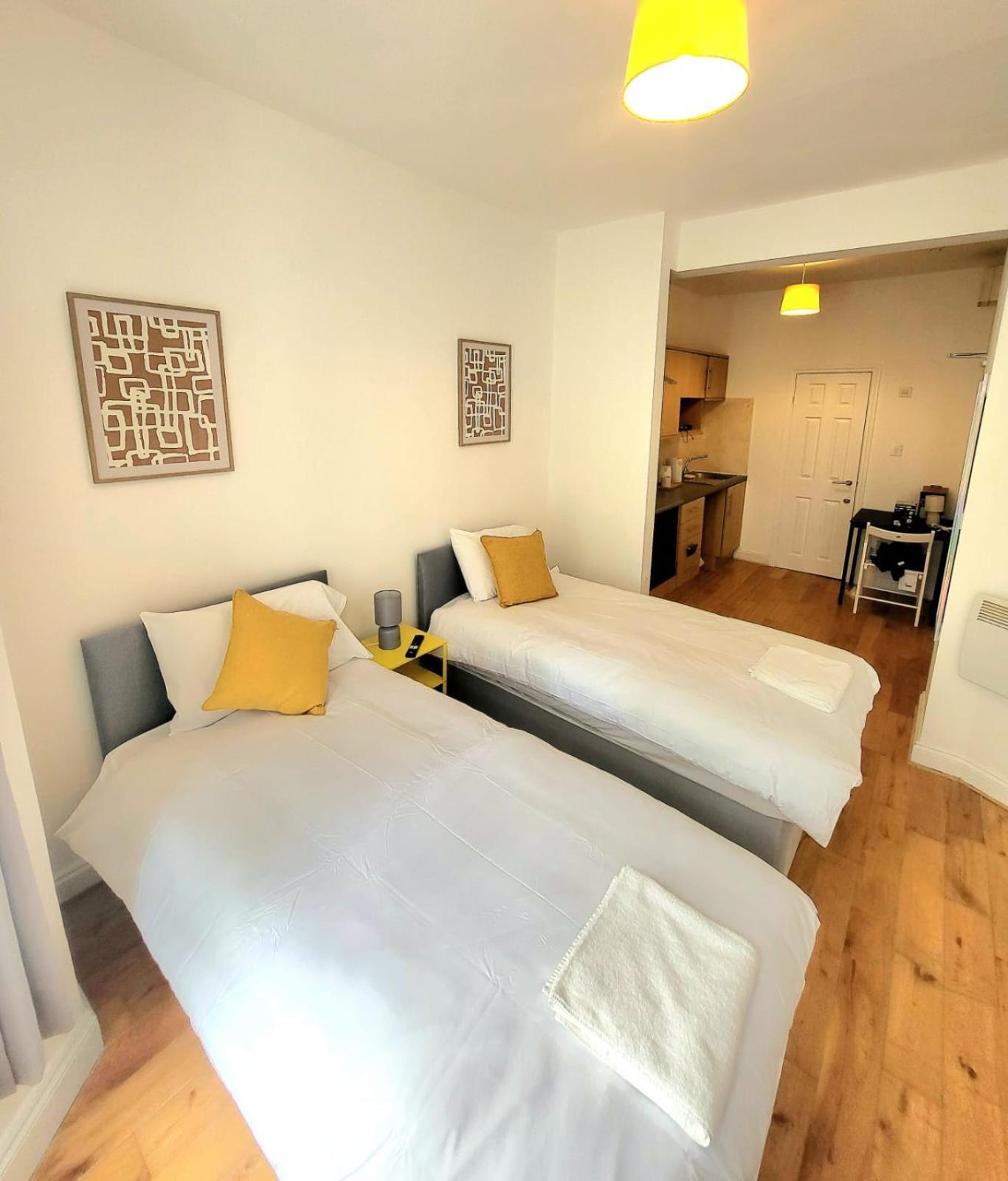 London En-Suite Double Rooms - Leytonstone E11 Экстерьер фото